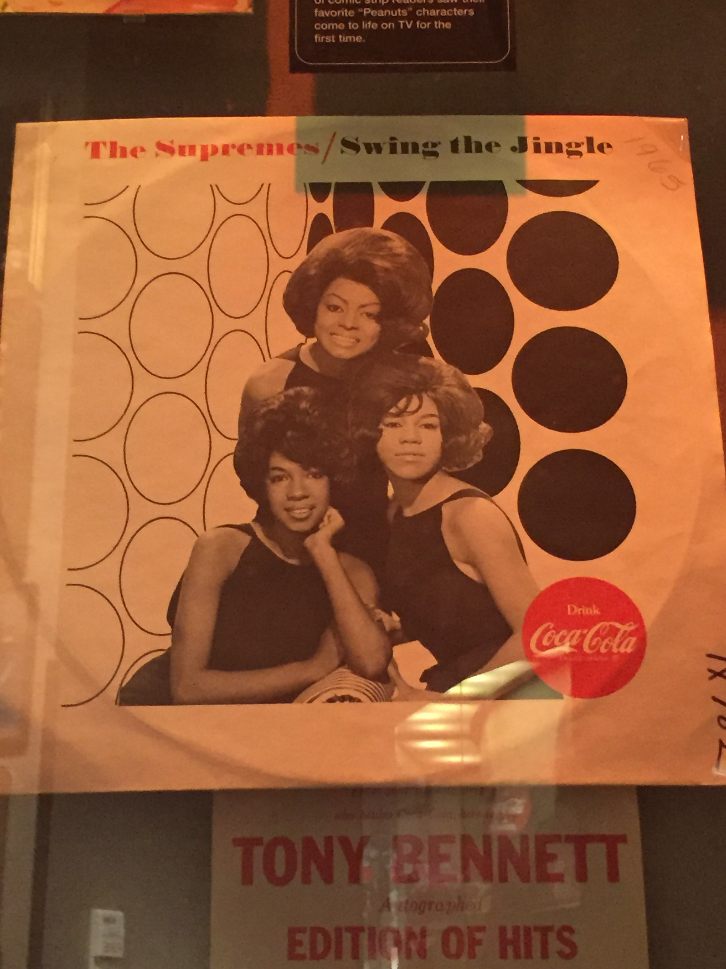 The Supremes Swing the Jingle Coca-Cola record.