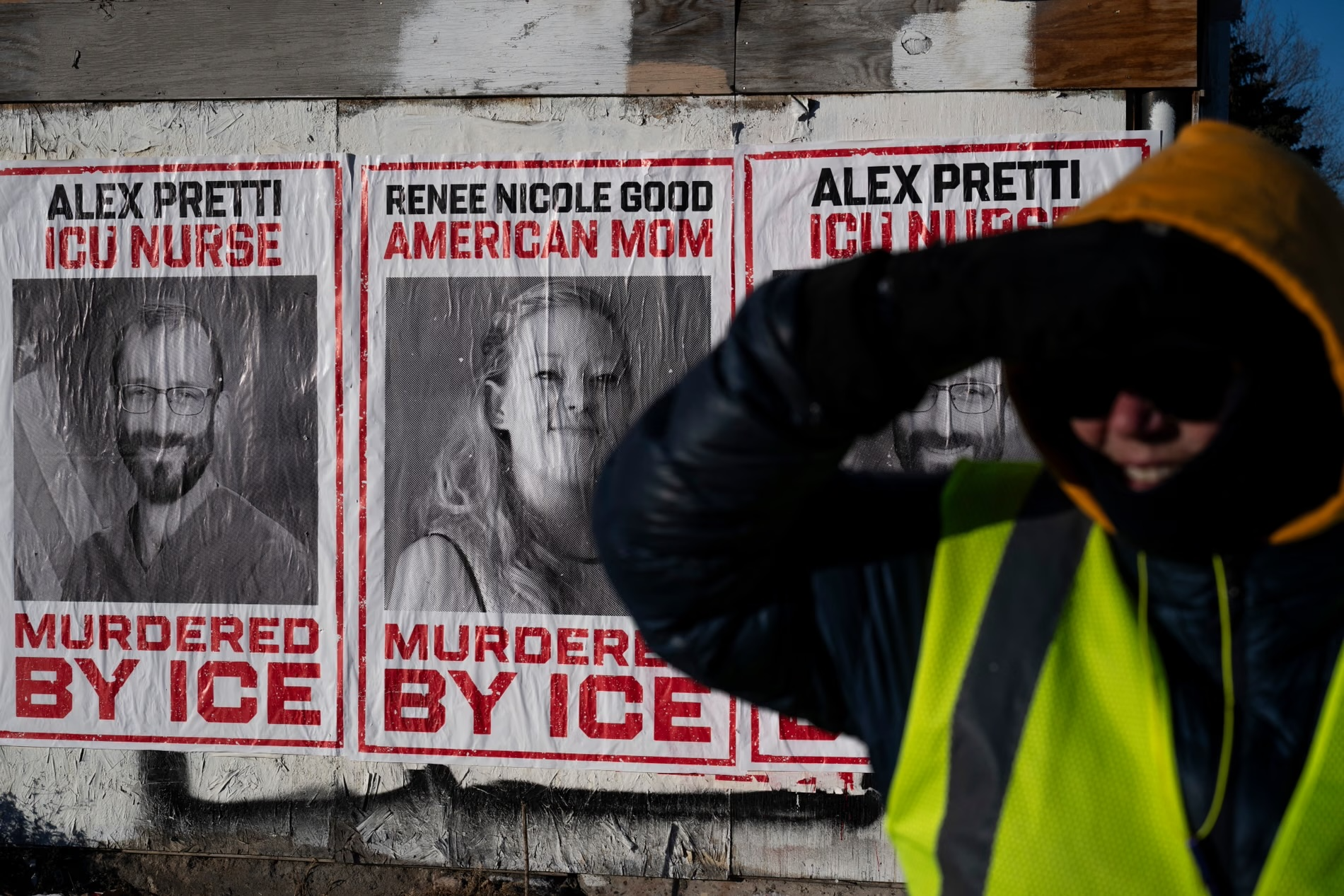 Minneapolis ICE Memorial for Renee Good and Alex Peretti